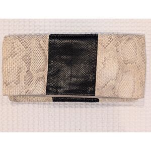 Soft Leather Clutch – Snakeskin Texture, Foldover, Clean, Minor Seam Wear